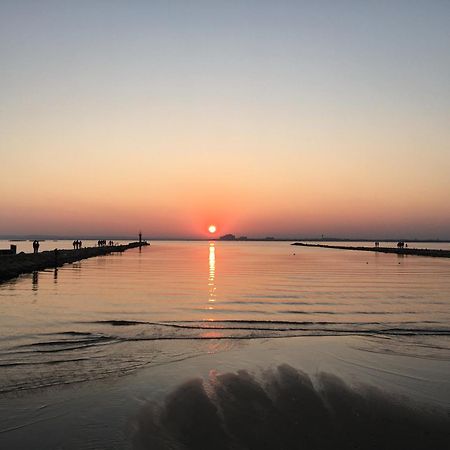 Roses Confort Beach Ev Milleni Exterior foto
