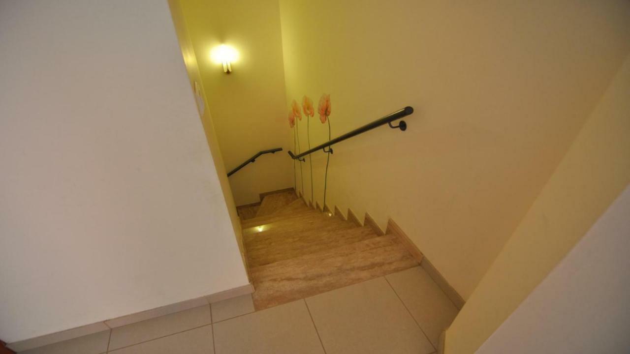 Roses Confort Beach Ev Milleni Exterior foto
